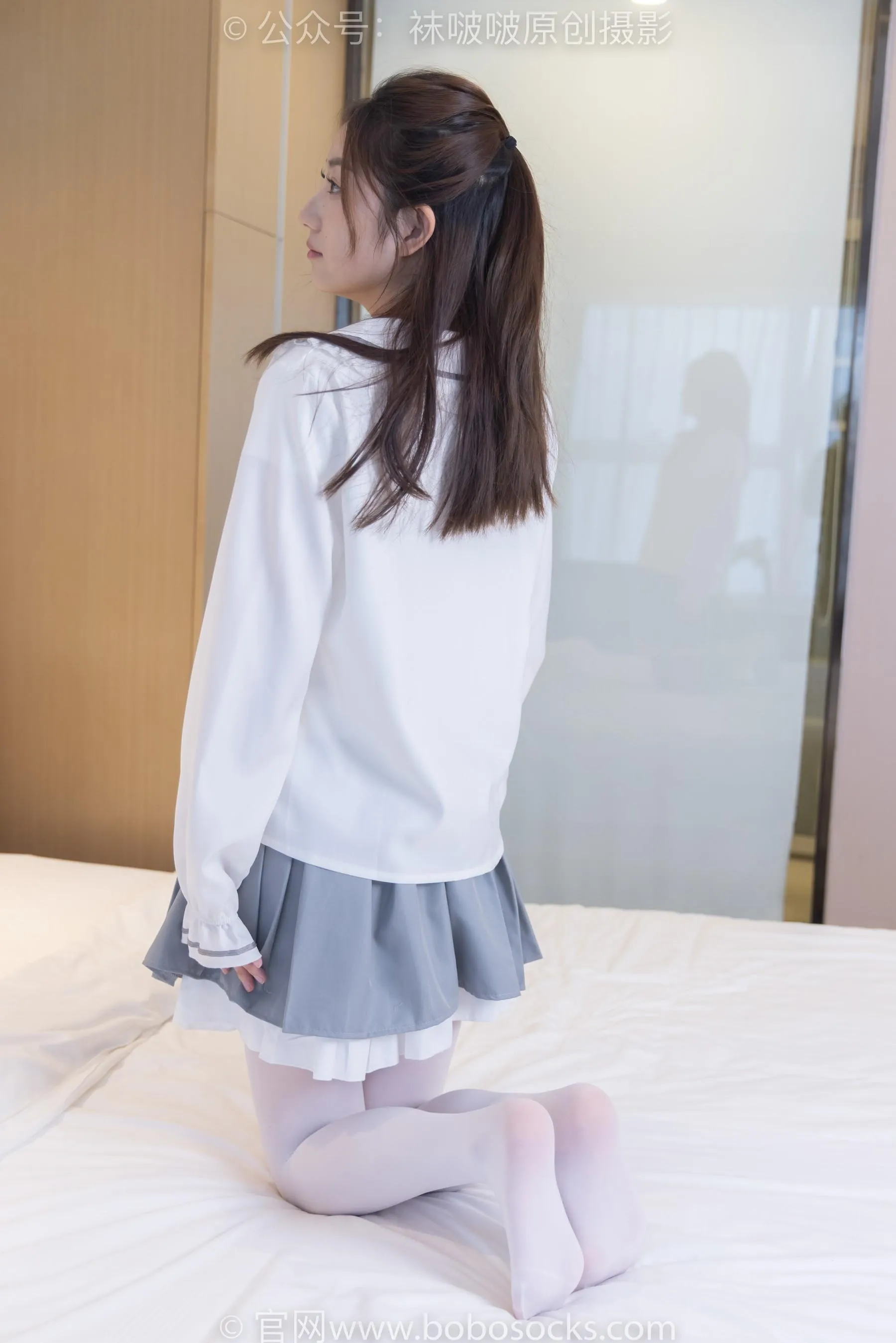 [BoBoSocks袜啵啵]NO.211 小沫-高跟鞋、厚白丝[23] [53P]插图7